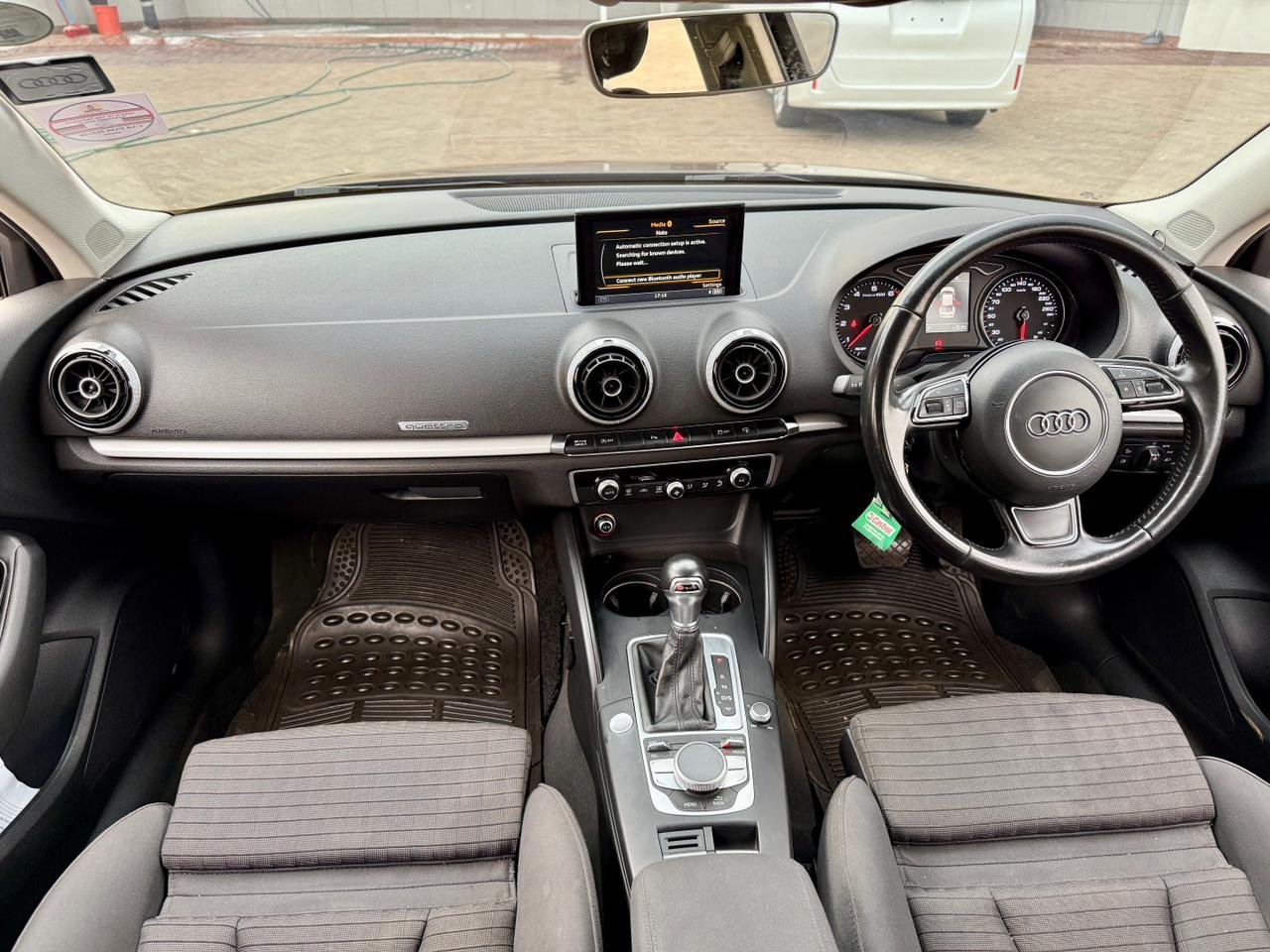 AUDI A3 TFSI QUATTRO SEDAN thumbnail 11