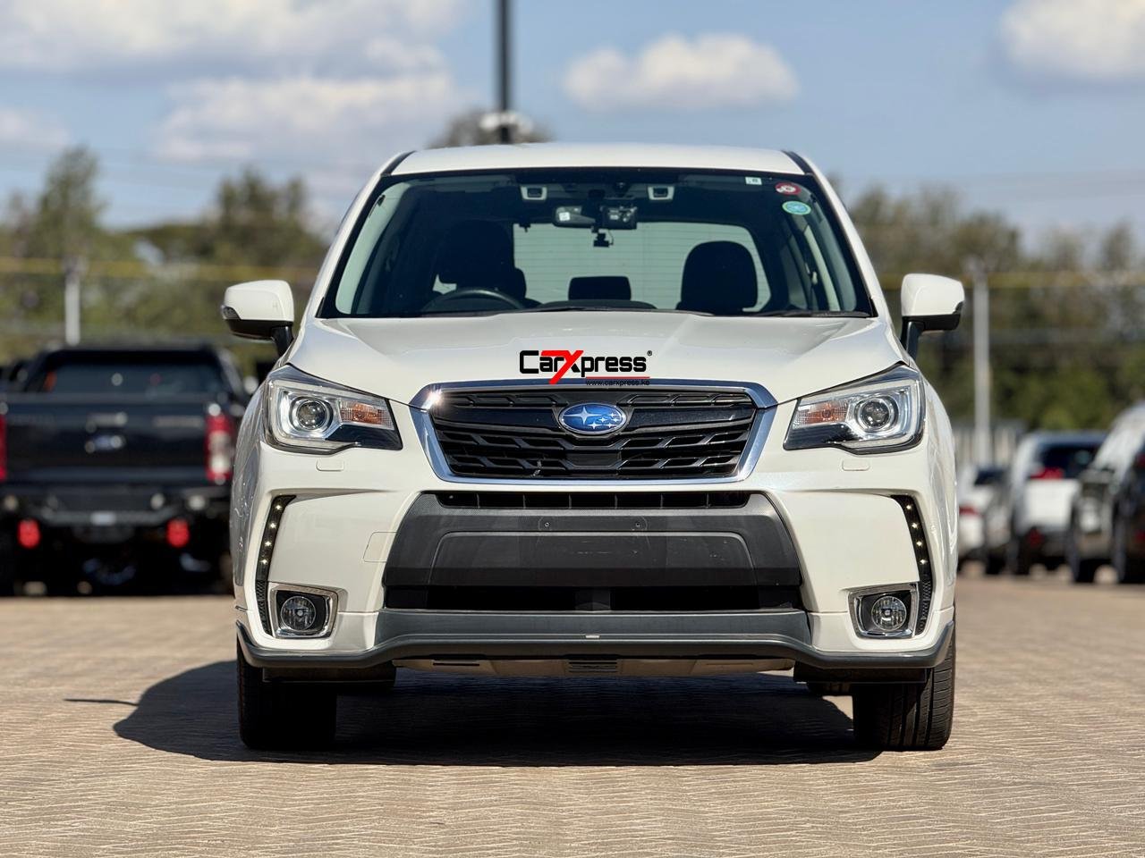 SUBARU FORESTER XT SJG thumbnail 3
