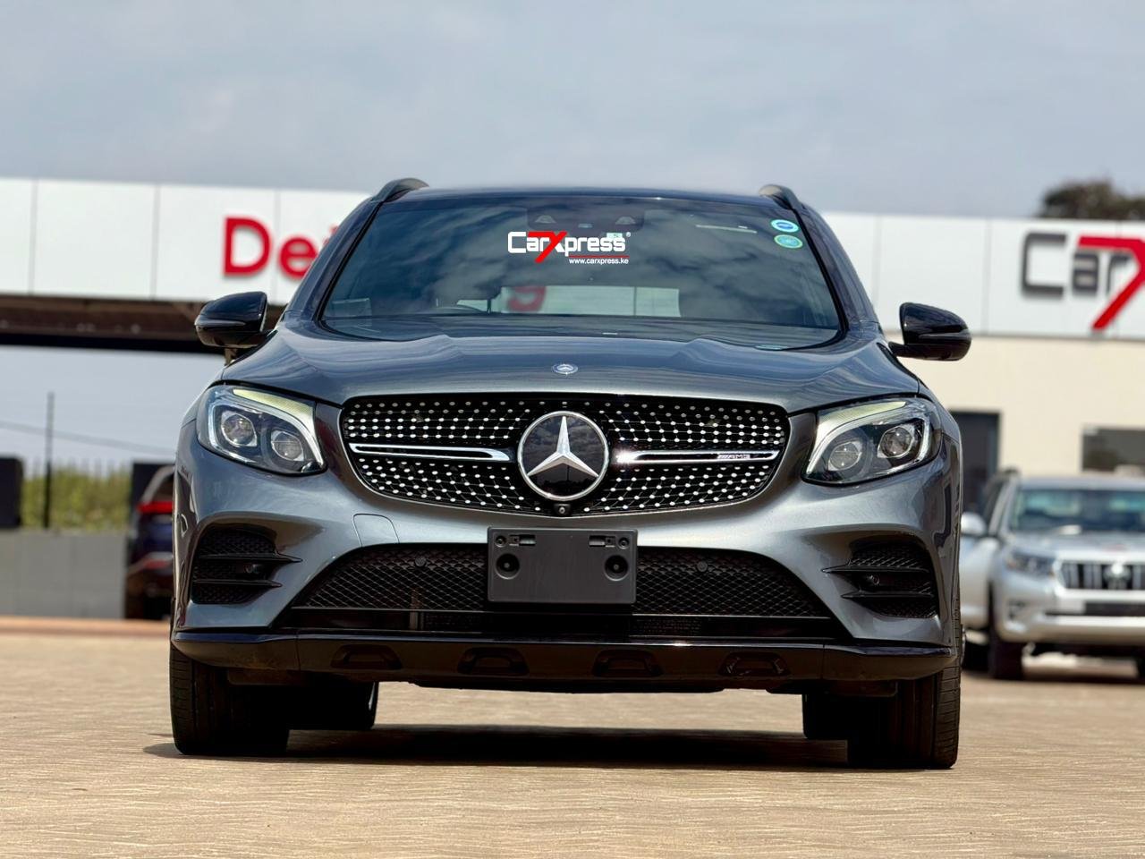 MERCEDES BENZ AMG GLC 43 4MATIC thumbnail 3