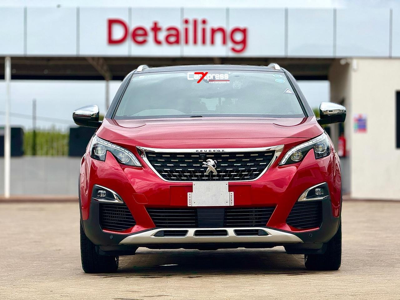 PEUGEOT 3008  GT LINE thumbnail 3
