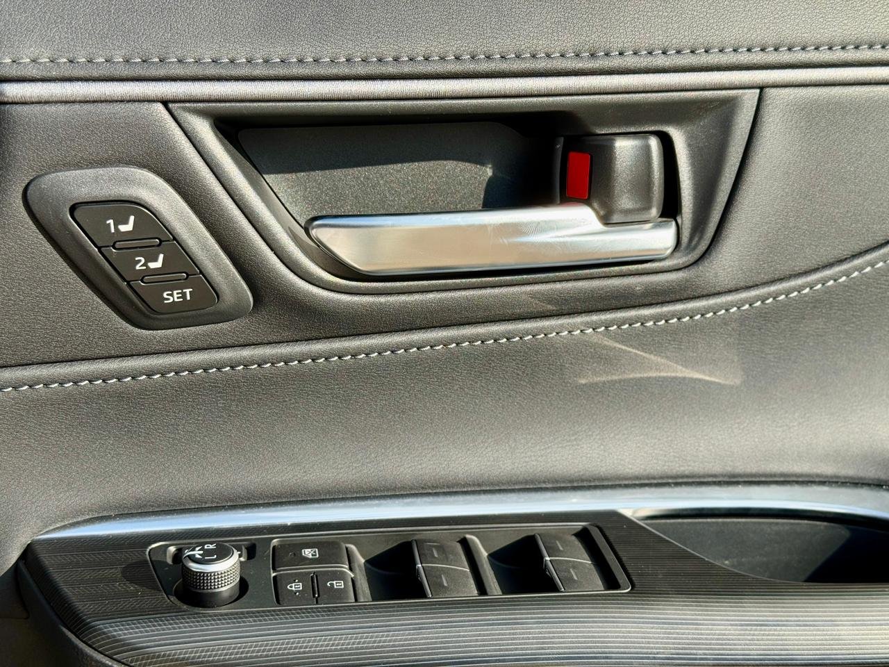 TOYOTA HARRIER thumbnail 13