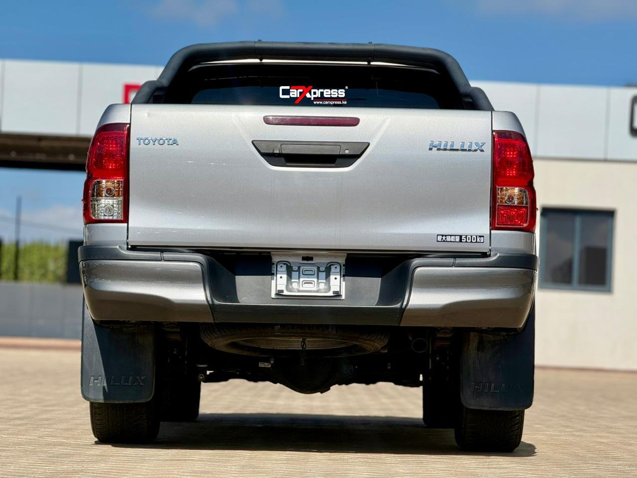 TOYOTA HILUX DOUBLE CAB thumbnail 4