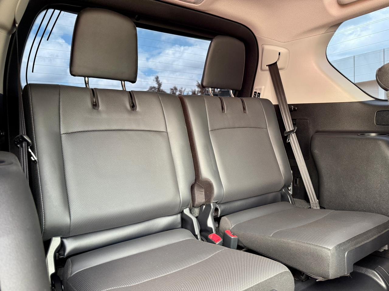 TOYOTA LAND CRUISER PRADO TXL thumbnail 15