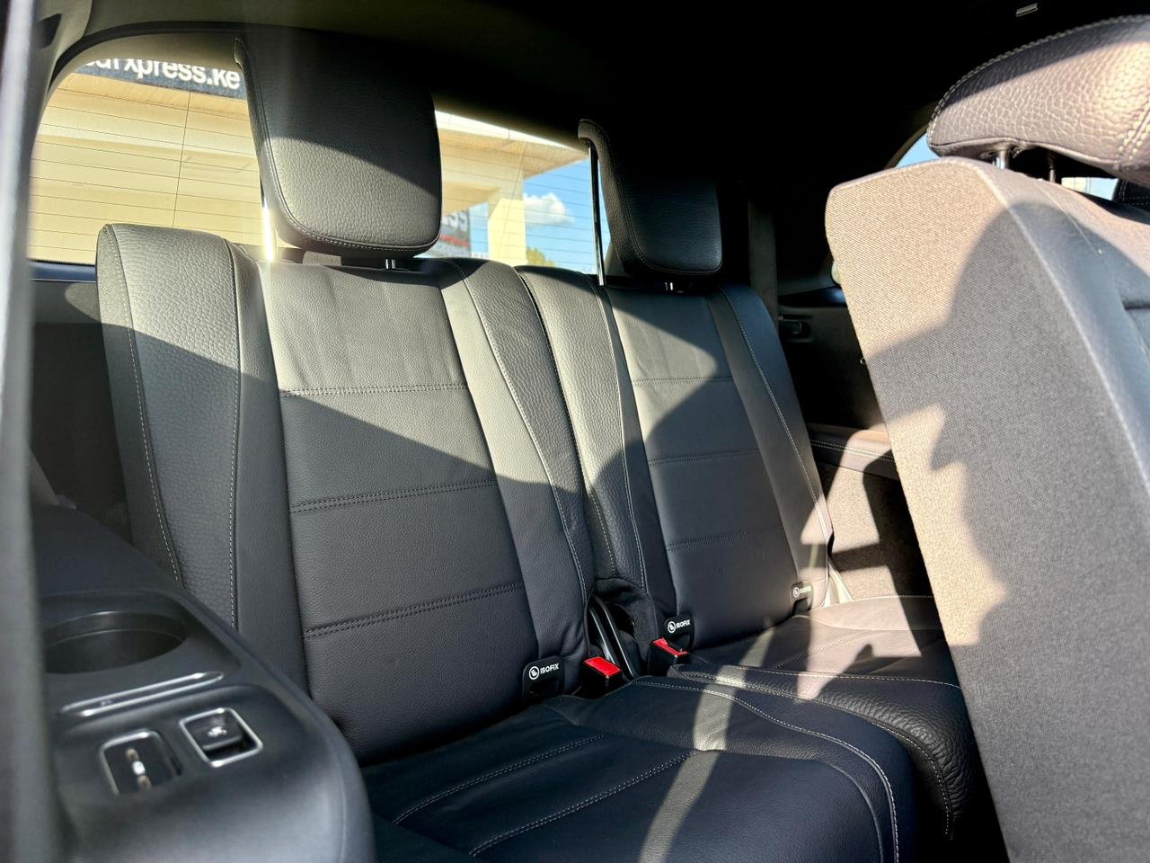 MERCEDES BENZ GLS 400d 4MATIC thumbnail 17