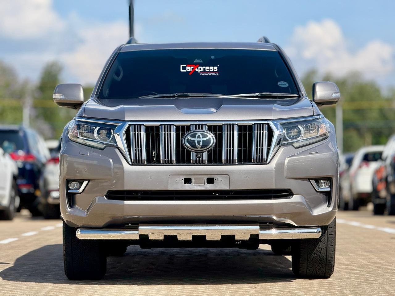 TOYOTA LAND CRUISER PRADO VXL thumbnail 3