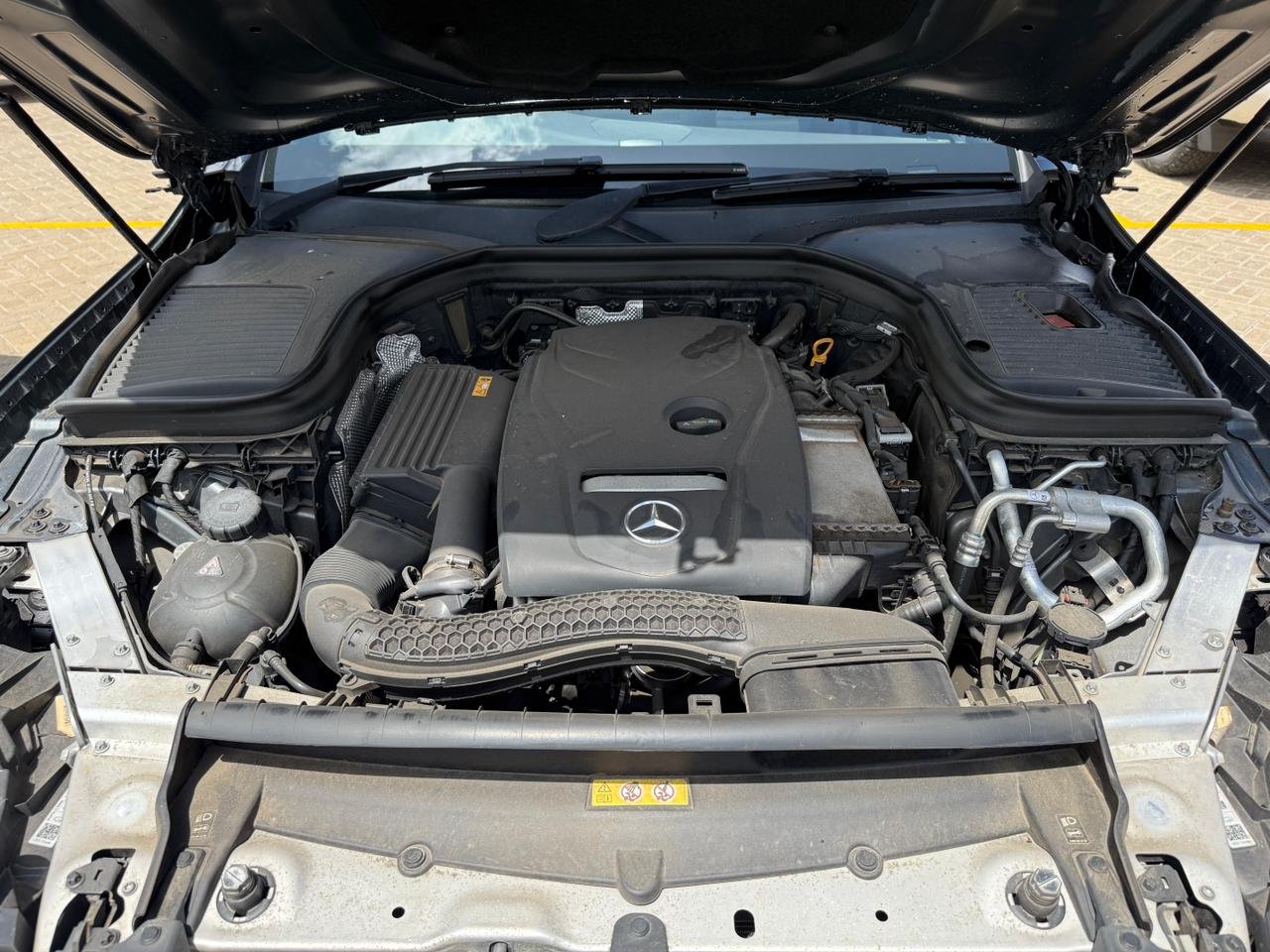 MERCEDES BENZ GLC 250 4MATIC thumbnail 16