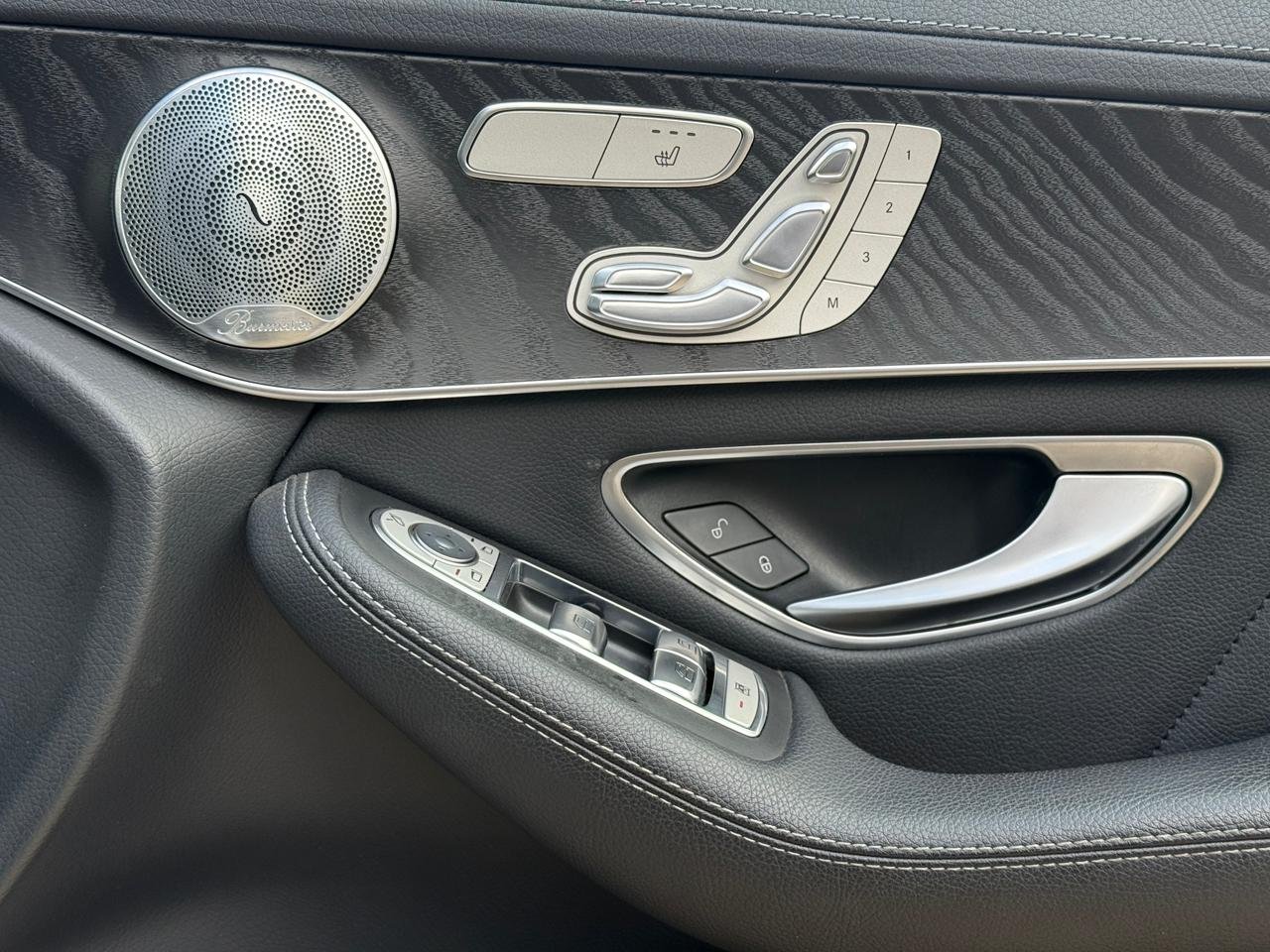 MERCEDES BENZ GLC 250 4MATIC thumbnail 13