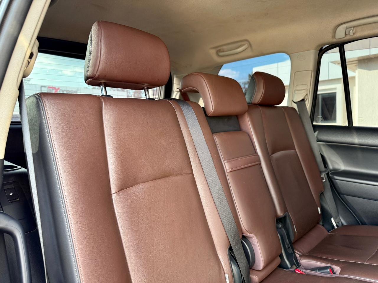 TOYOTA LAND CRUISER PRADO TX.L thumbnail 15
