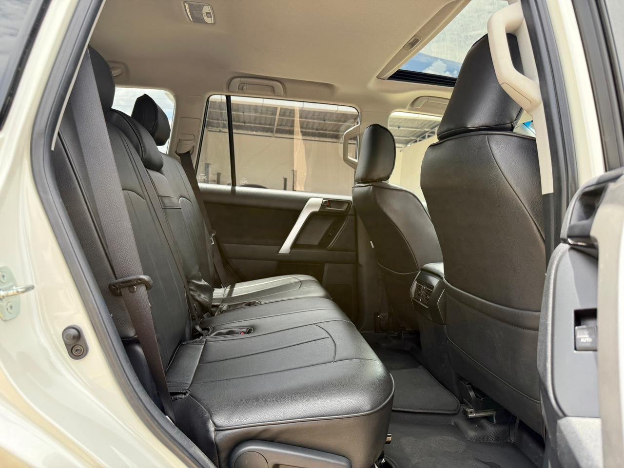TOYOTA LAND CRUISER PRADO TX thumbnail 13