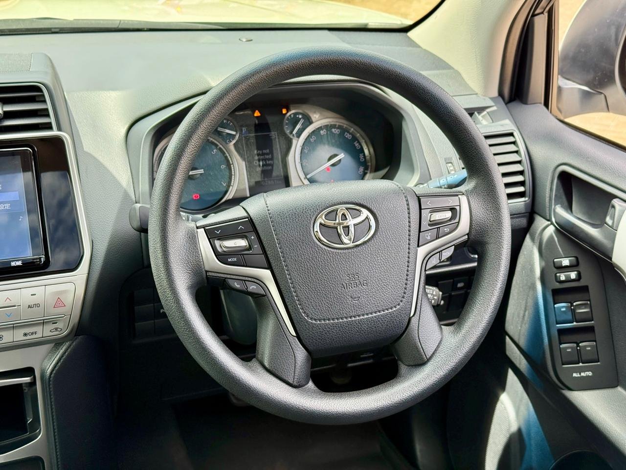 TOYOTA LAND CRUISER PRADO TX thumbnail 12