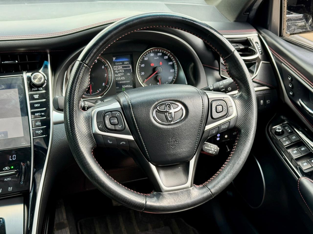 TOYOTA HARRIER thumbnail 13