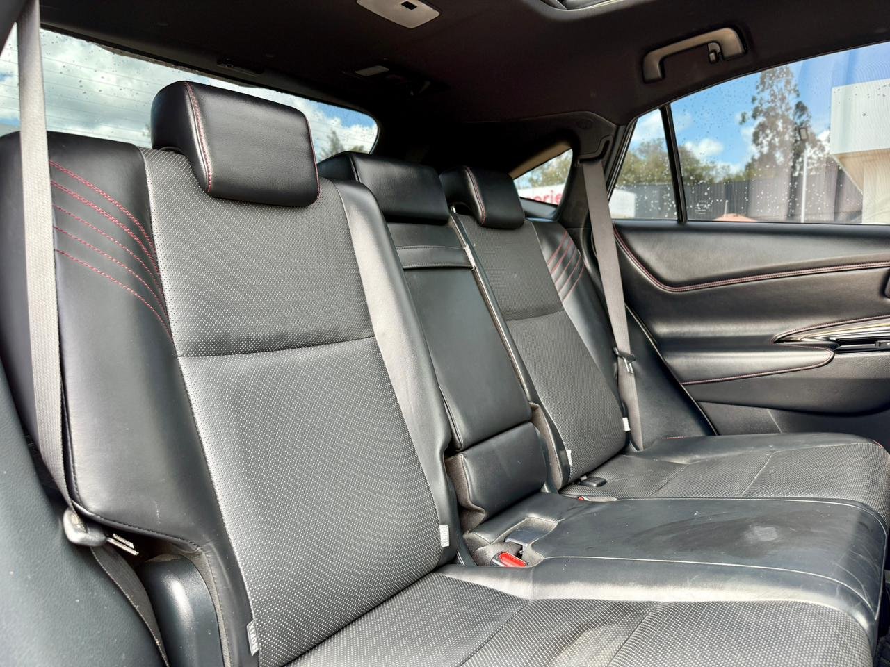 TOYOTA HARRIER thumbnail 16