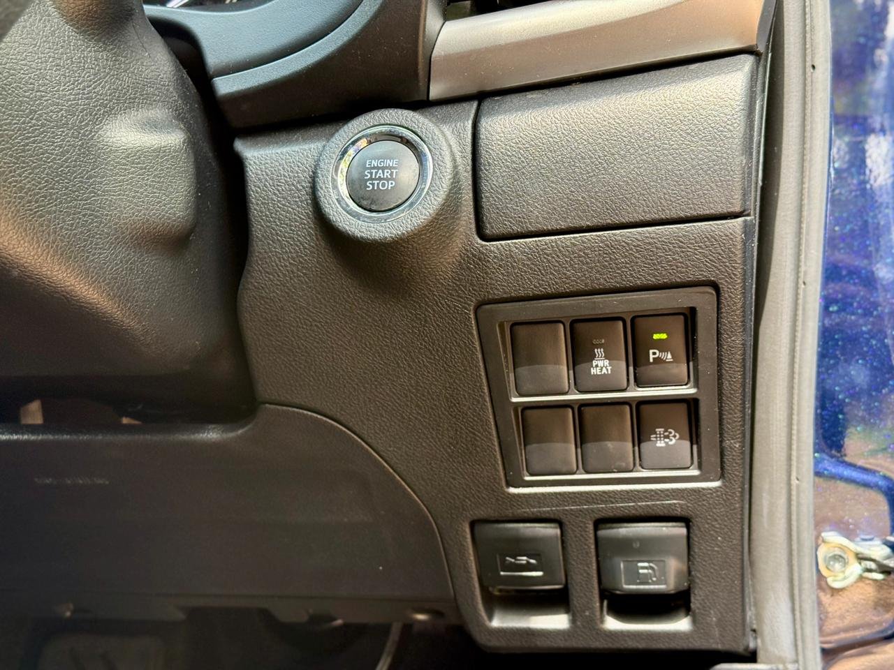 TOYOTA HILUX DOUBLE CAB thumbnail 13