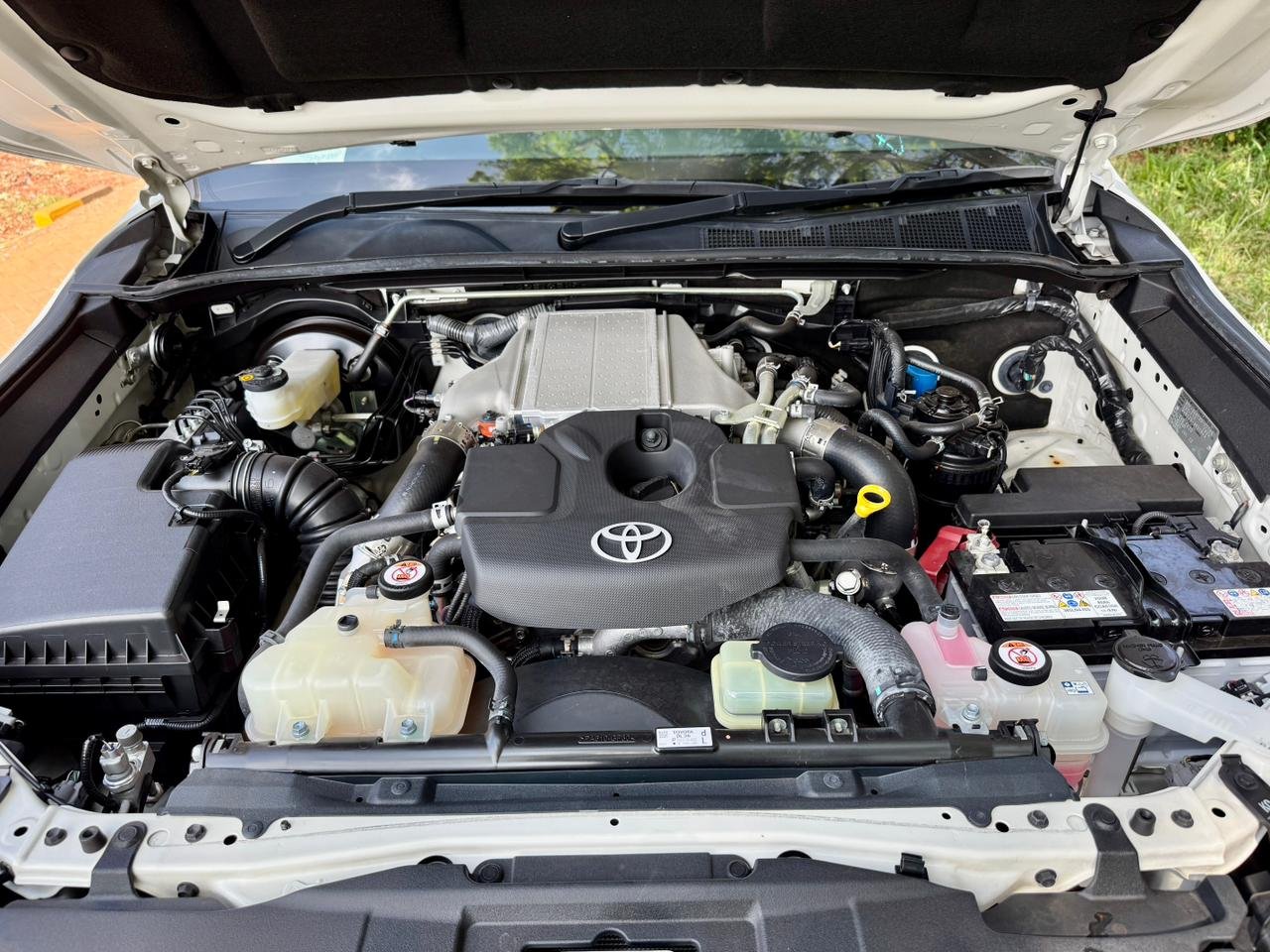 TOYOTA HILUX DOUBLE CAB thumbnail 15