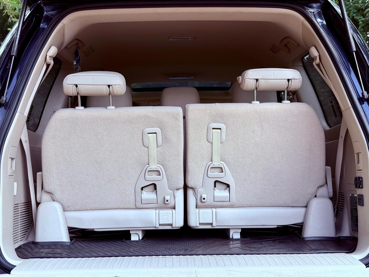 TOYOTA LANDCRUISER V8  200 SERIES. thumbnail 16