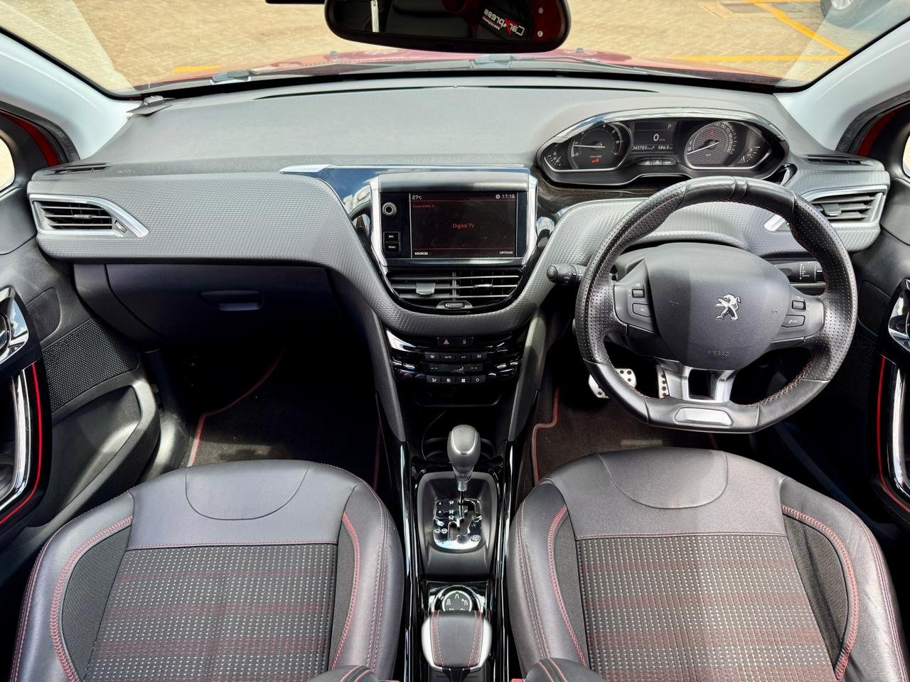 PEUGEOT 2008 GT-LINE thumbnail 9