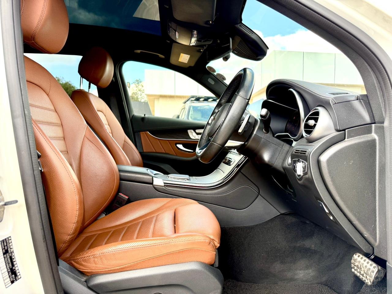MERCEDES BENZ GLC 300 4MATIC thumbnail 7