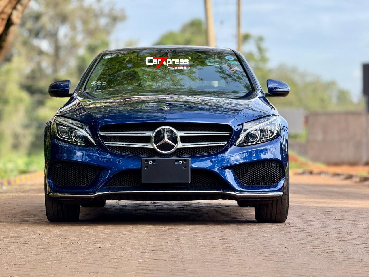 MERCEDES BENZ C200 W205 thumbnail 3