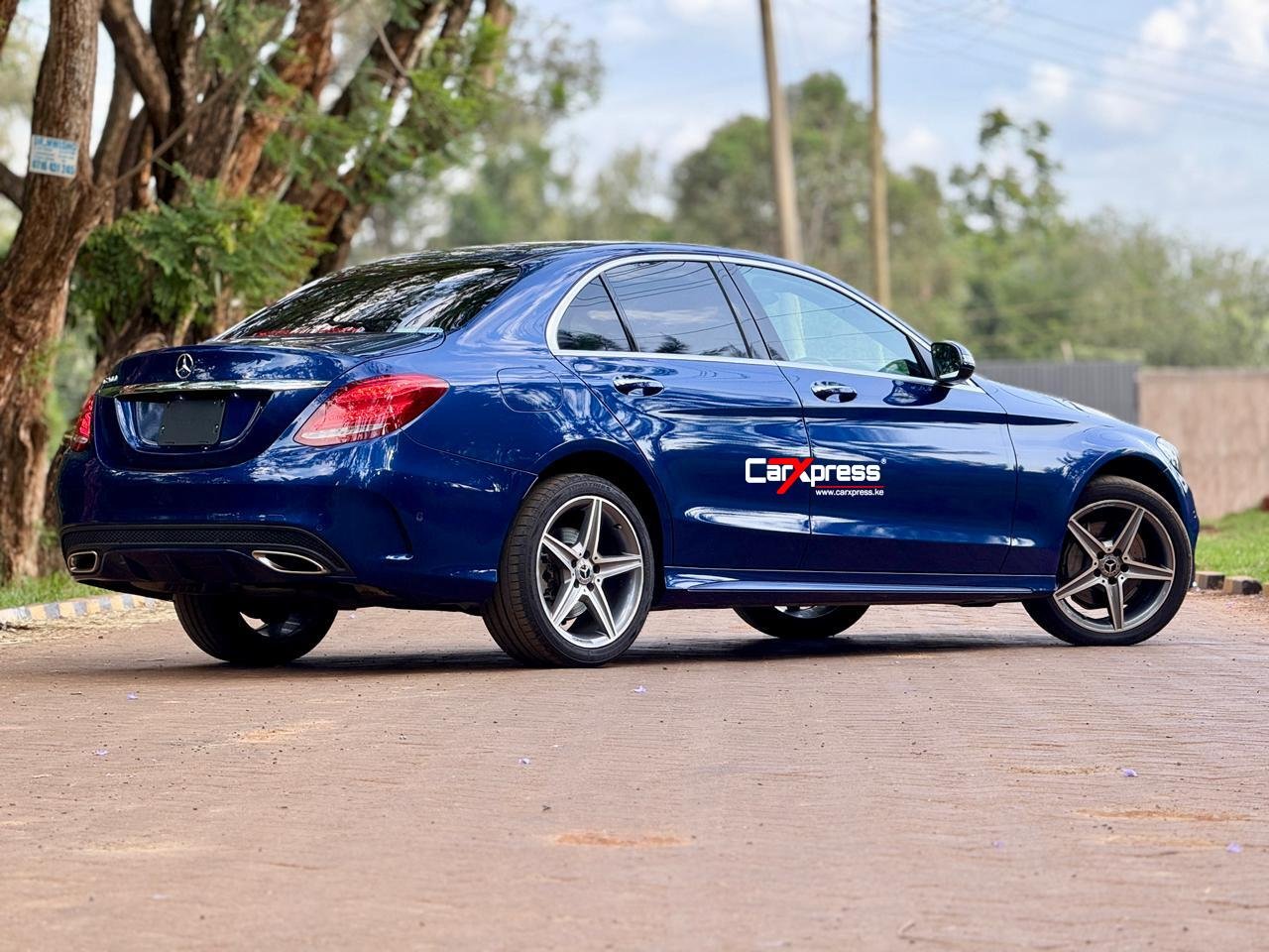 MERCEDES BENZ C200 W205 thumbnail 6