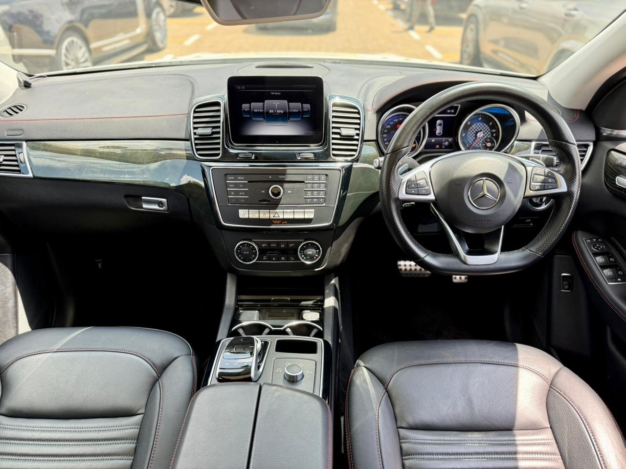 MERCEDES BENZ GLE350d COUPE thumbnail 9