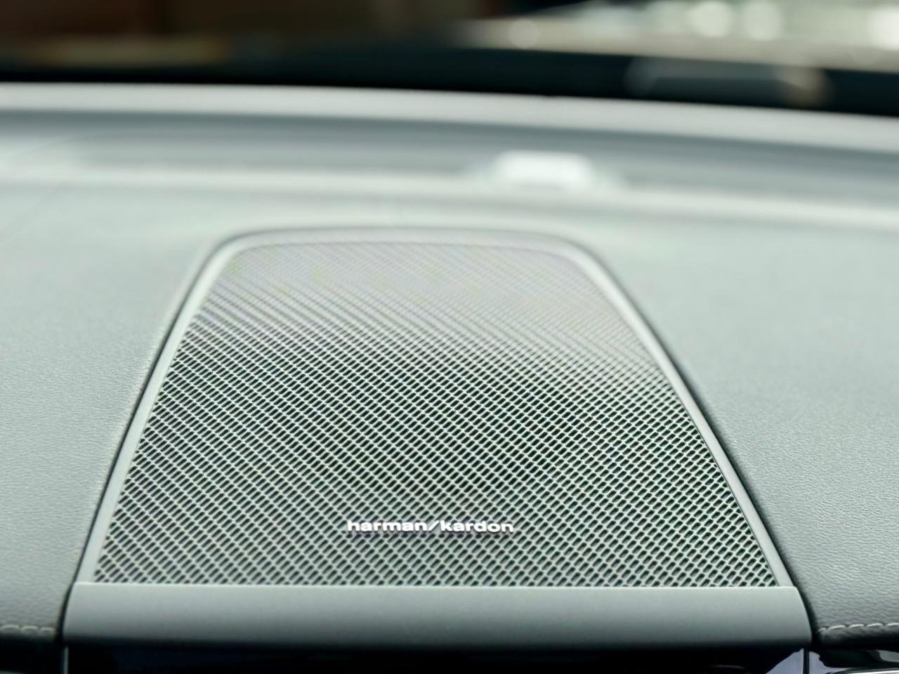VOLVO XC60 T5 INSCRIPTION thumbnail 12