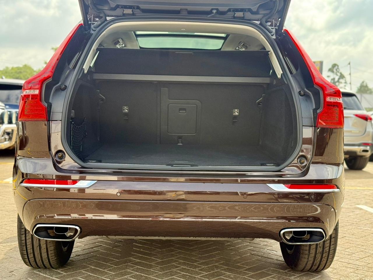 VOLVO XC60 T5 INSCRIPTION thumbnail 15