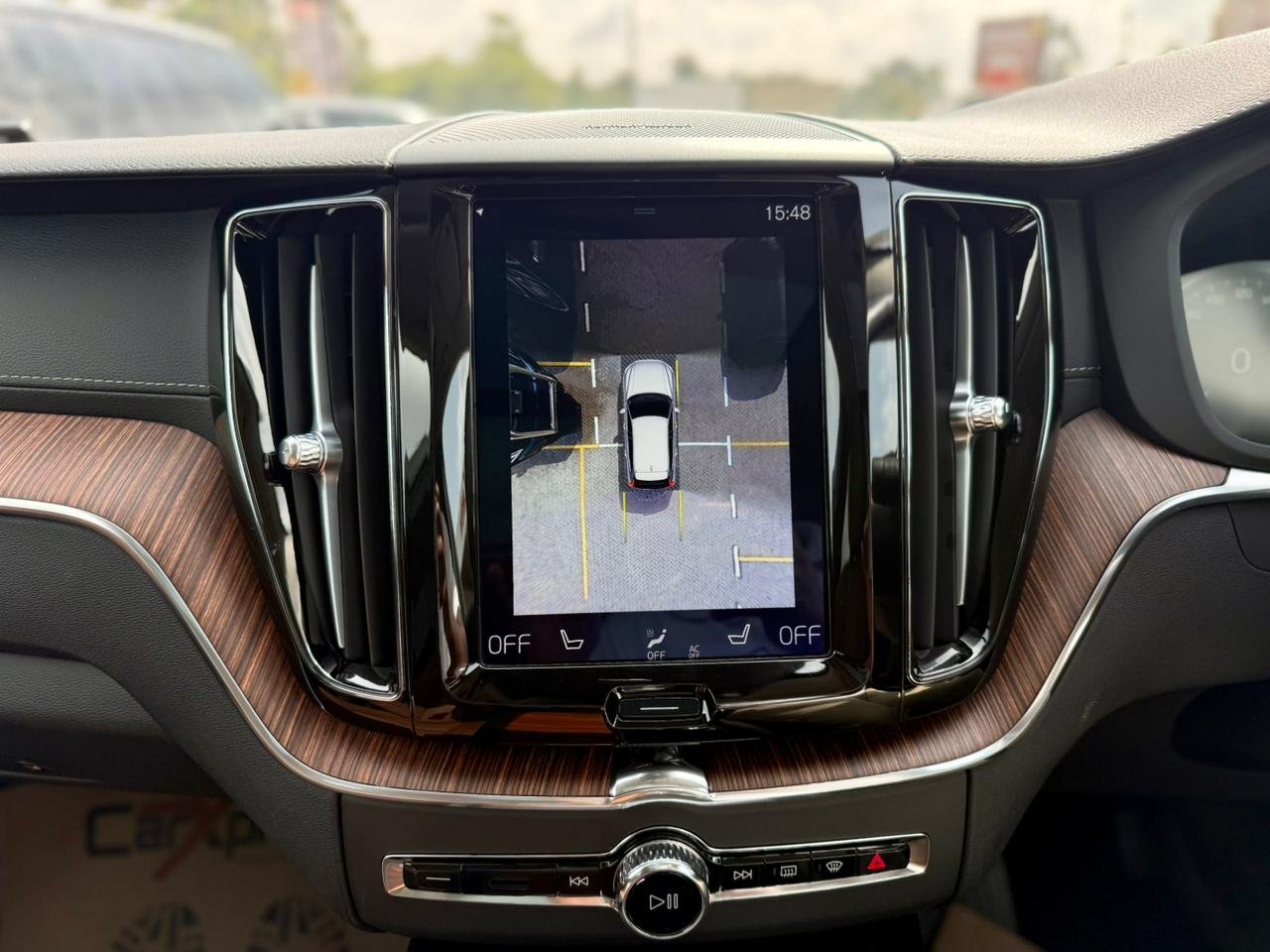 VOLVO XC60 T5 INSCRIPTION thumbnail 10