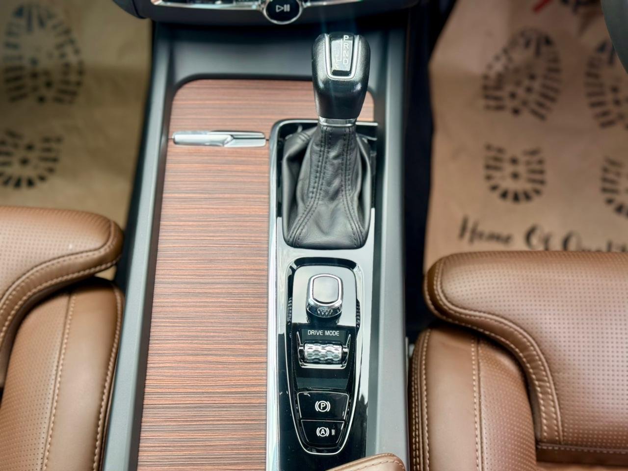VOLVO XC60 T5 INSCRIPTION thumbnail 11