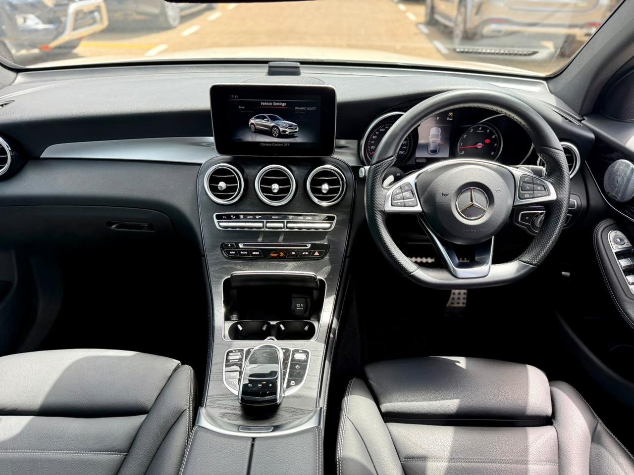 MERCEDES BENZ GLC 250 4MATIC thumbnail 8