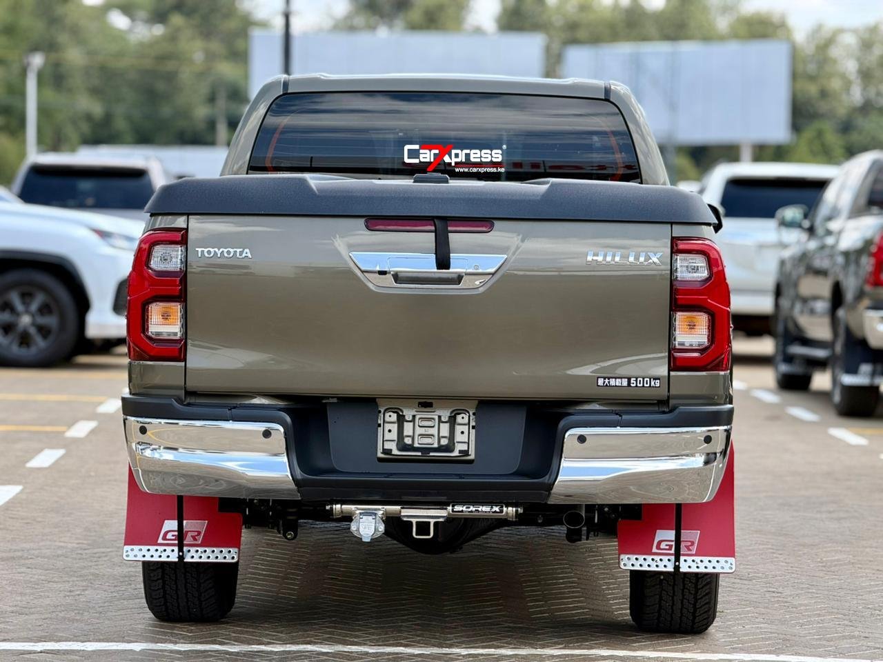 TOYOTA HILUX DOUBLE CAB thumbnail 4