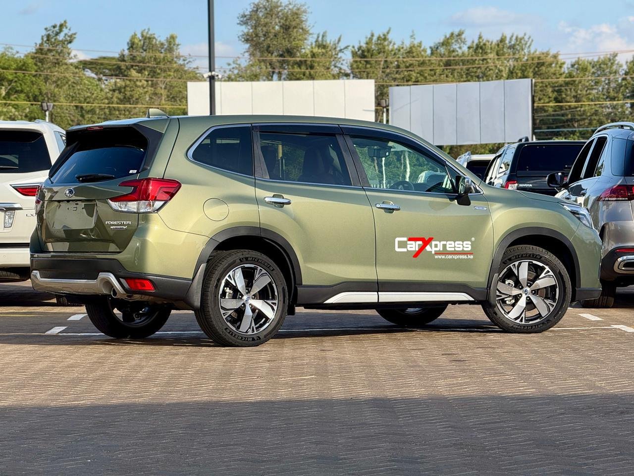 SUBARU FORESTER SKE thumbnail 6