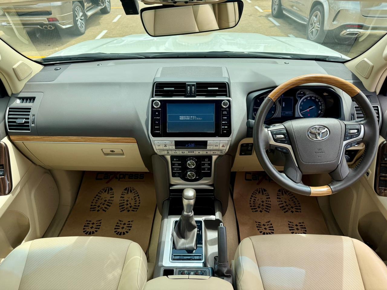 TOYOTA LAND CRUISER PRADO TZG thumbnail 8
