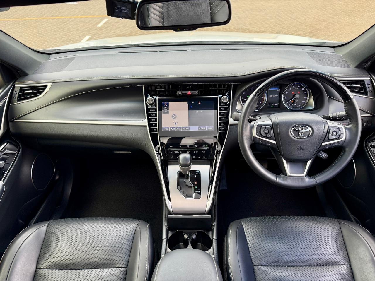 TOYOTA HARRIER thumbnail 9