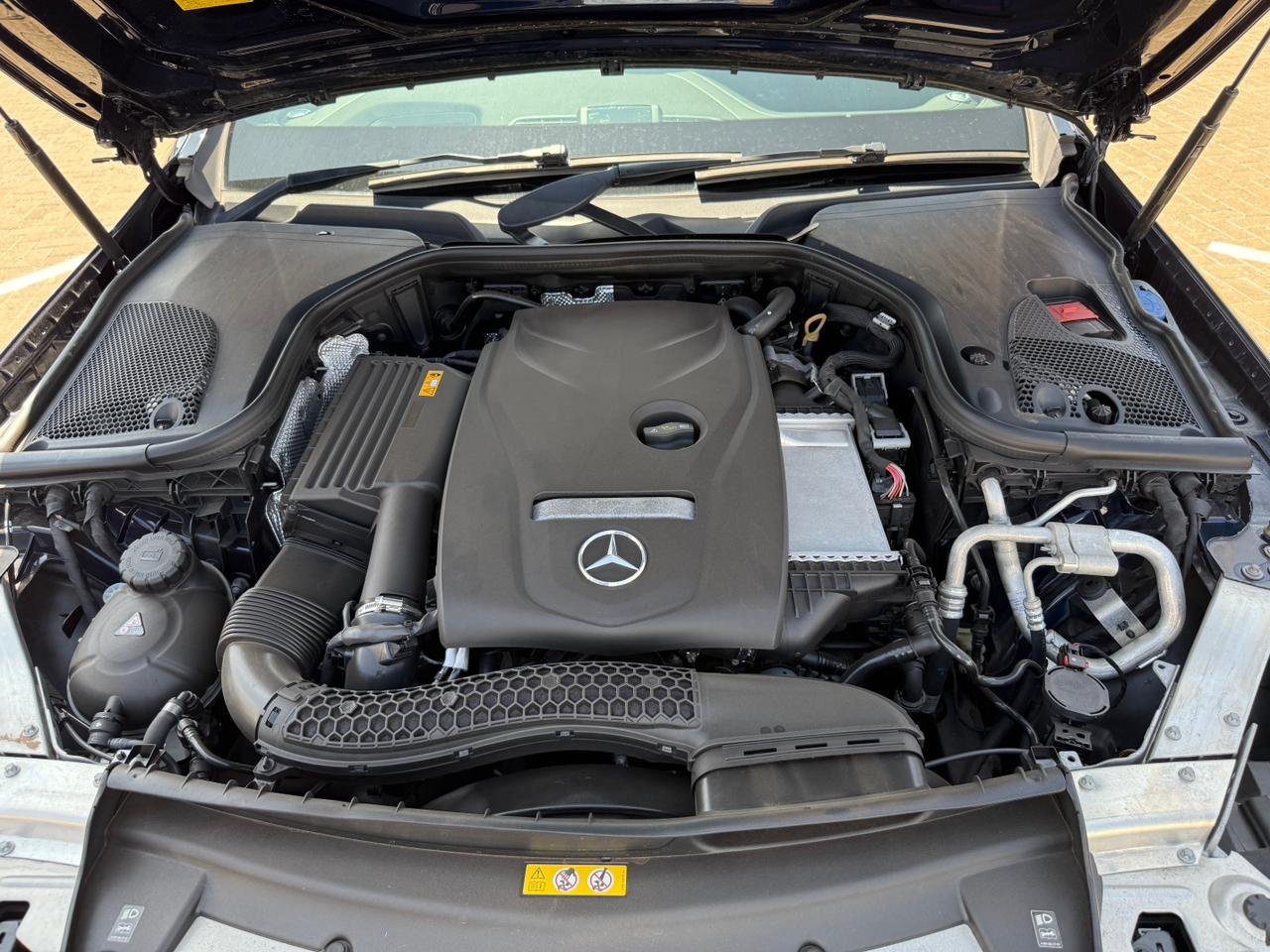 MERCEDES BENZ E200 W213 thumbnail 16