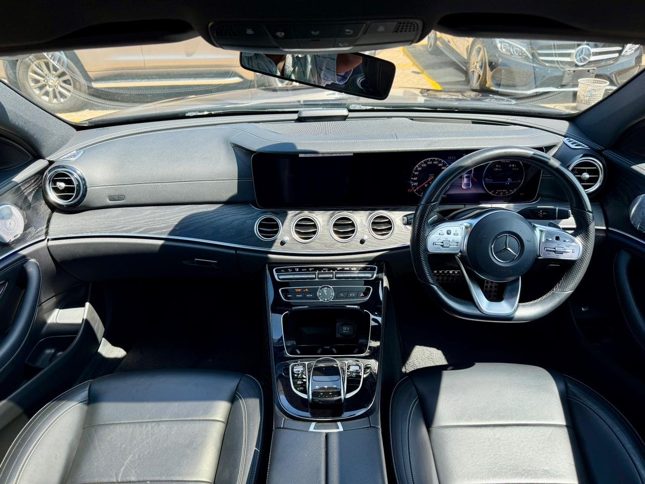 MERCEDES BENZ E200 W213 thumbnail 9