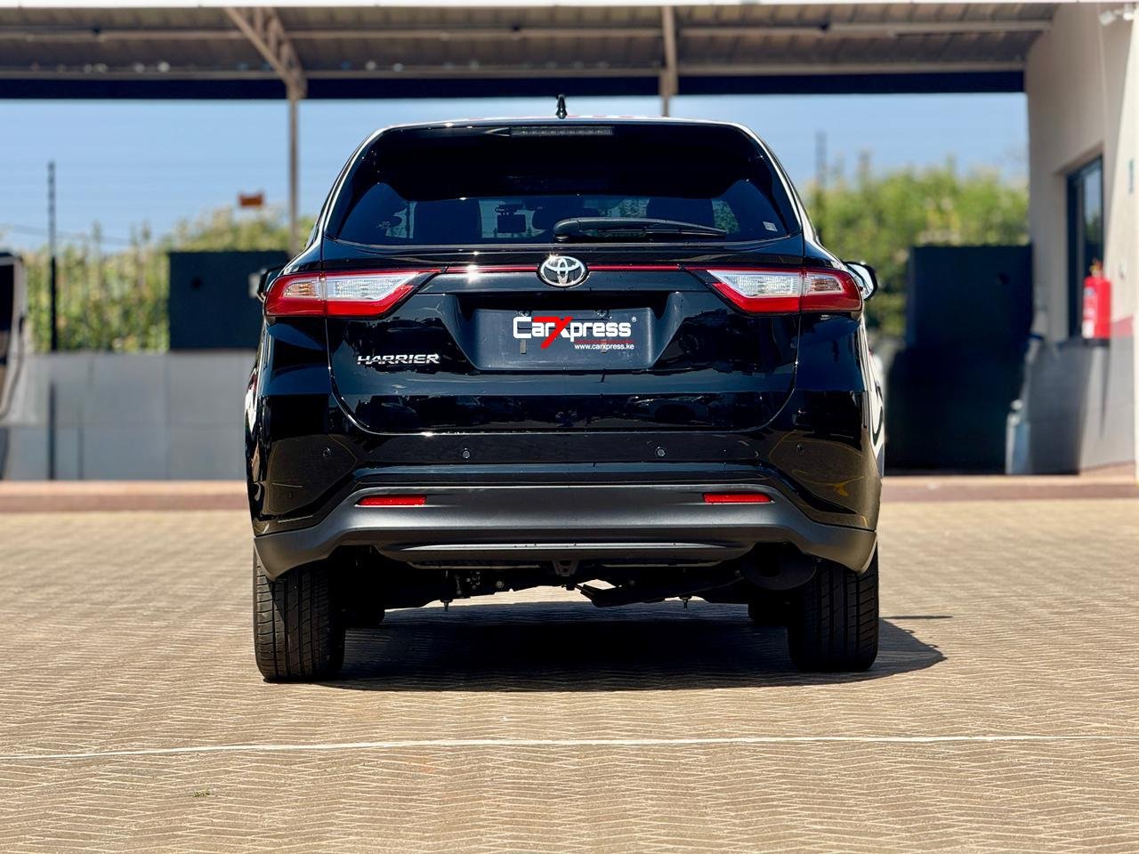 TOYOTA HARRIER PROGRESS thumbnail 4