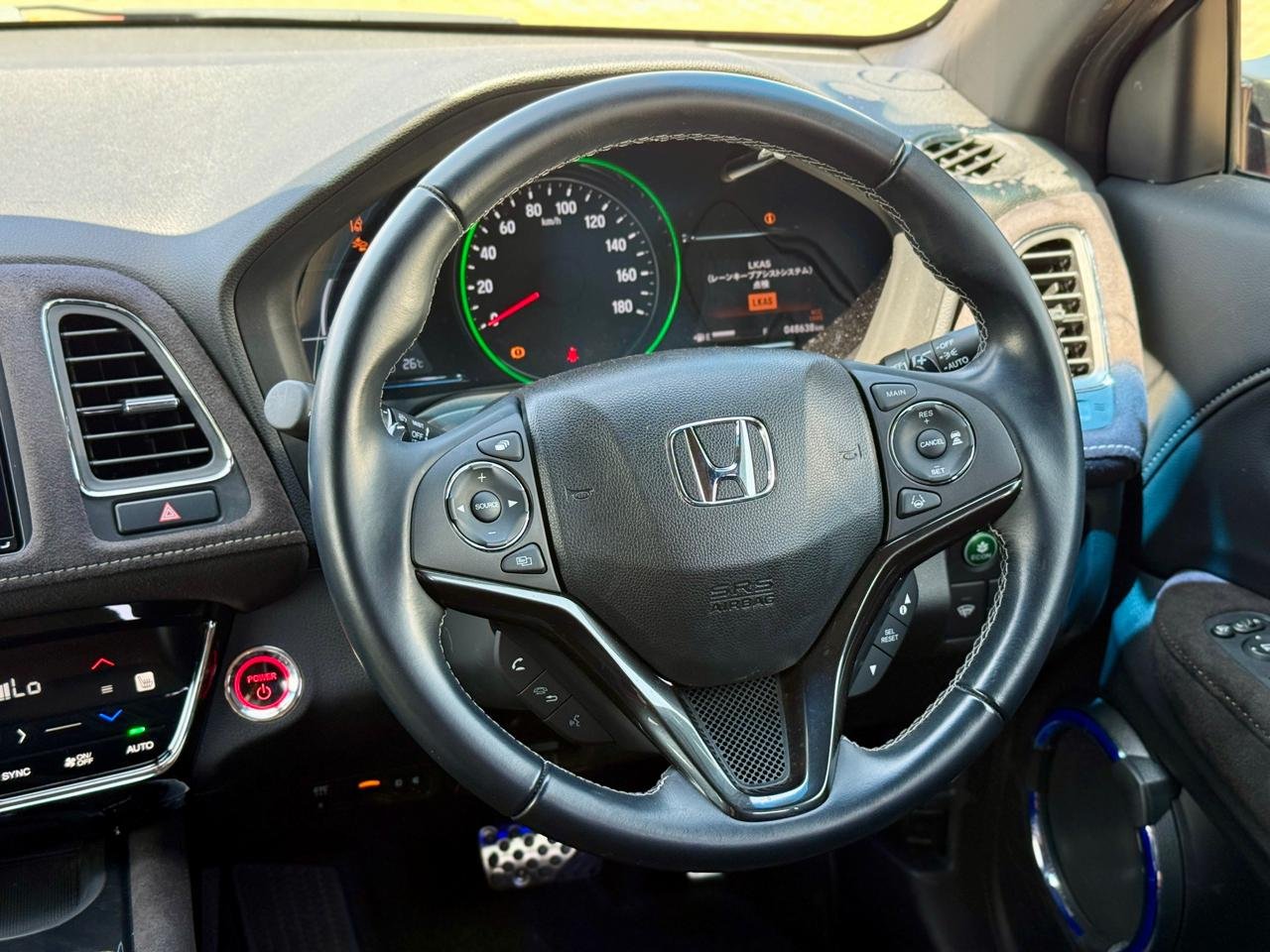 HONDA VEZEL HYBRID RS thumbnail 12