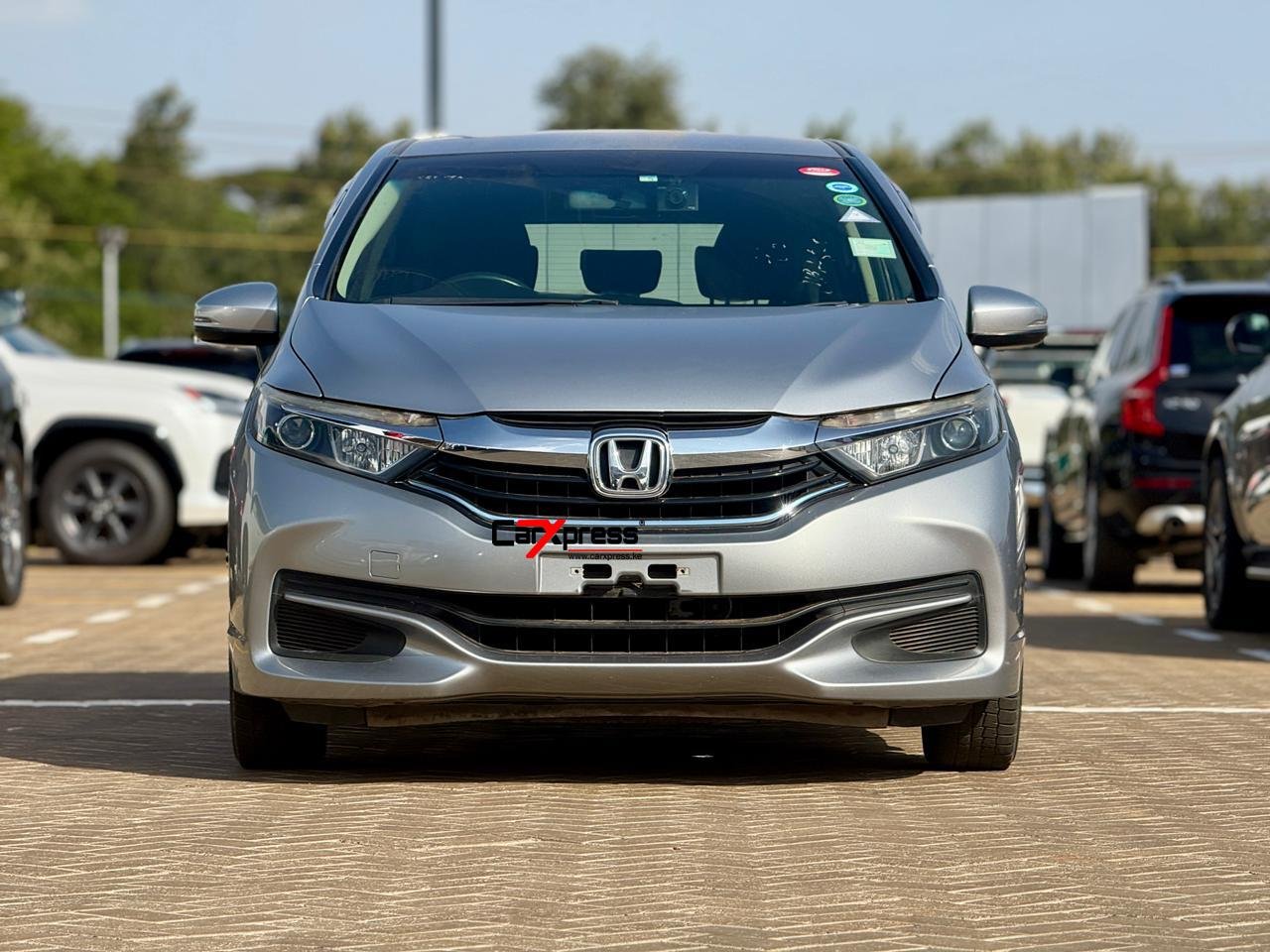 HONDA FIT SHUTTLE thumbnail 3