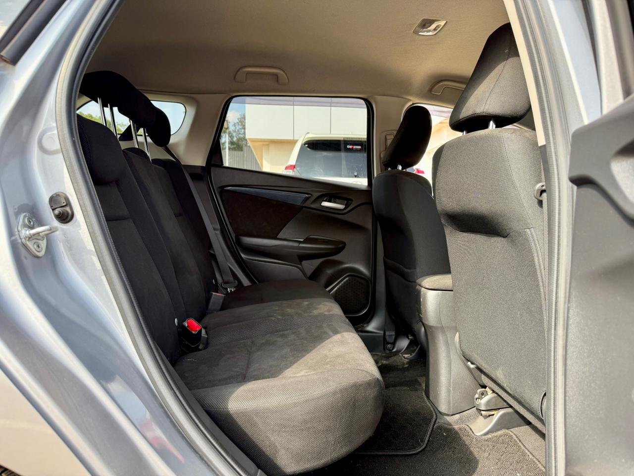 HONDA FIT SHUTTLE thumbnail 13