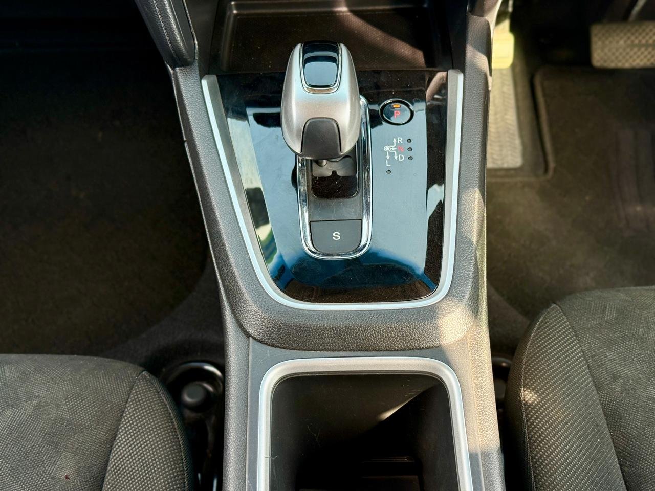 HONDA FIT SHUTTLE thumbnail 10