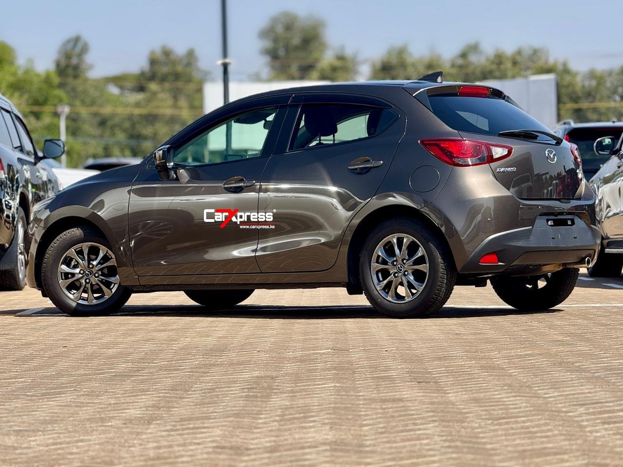 MAZDA DEMIO SKYACTIV thumbnail 2