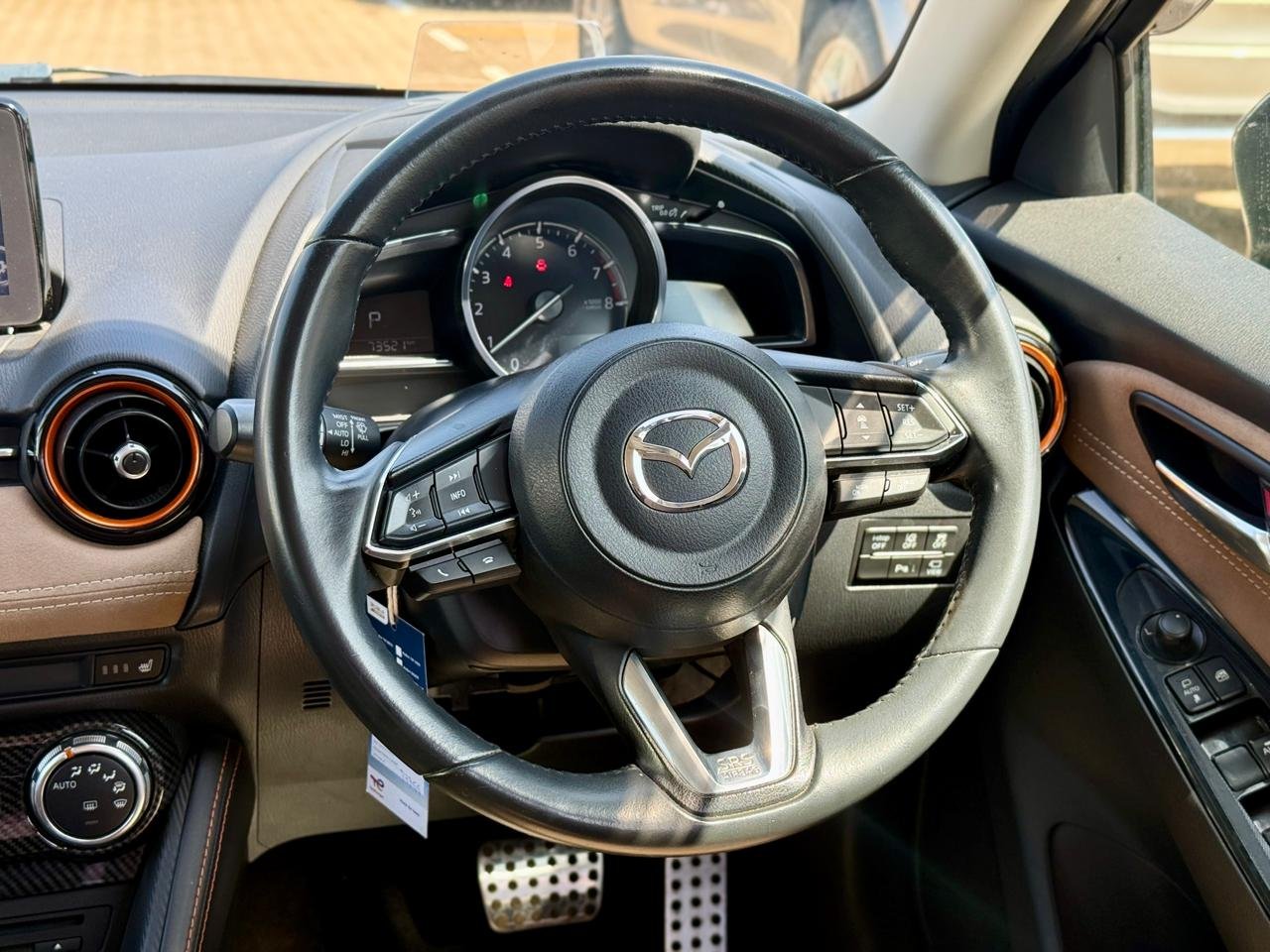 MAZDA DEMIO SKYACTIV thumbnail 14