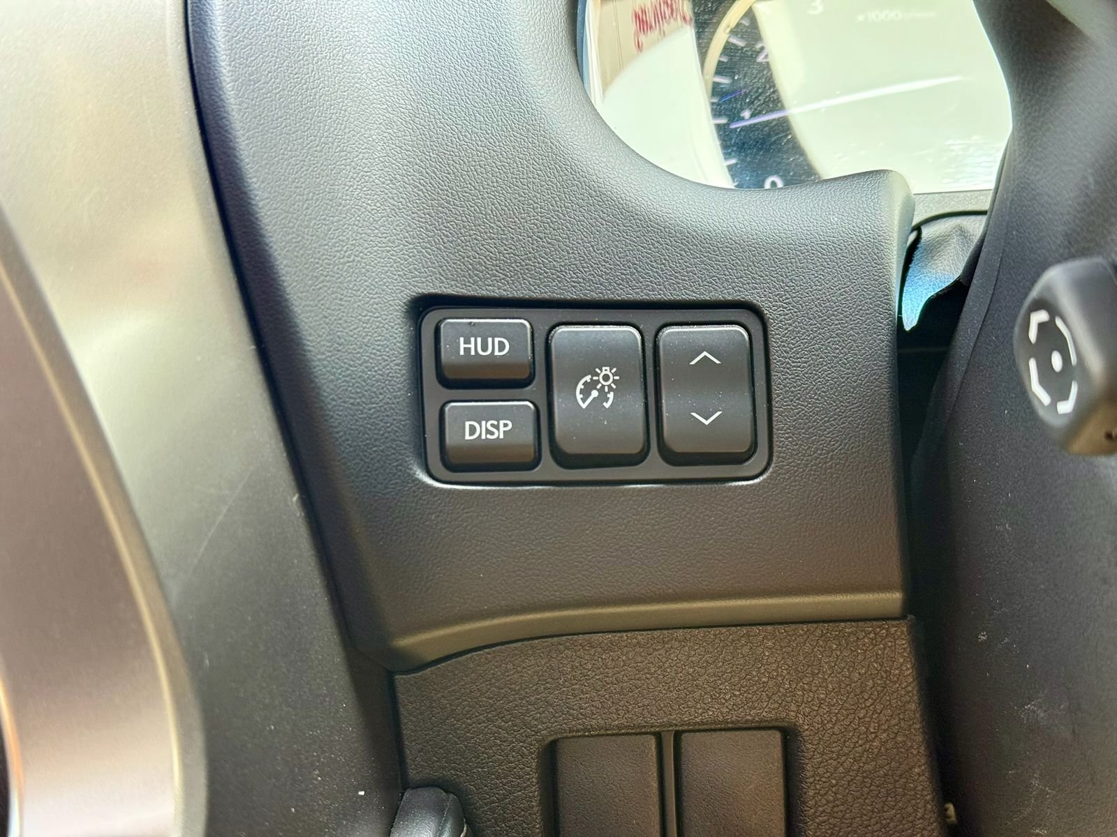 LEXUS NX300 thumbnail 15