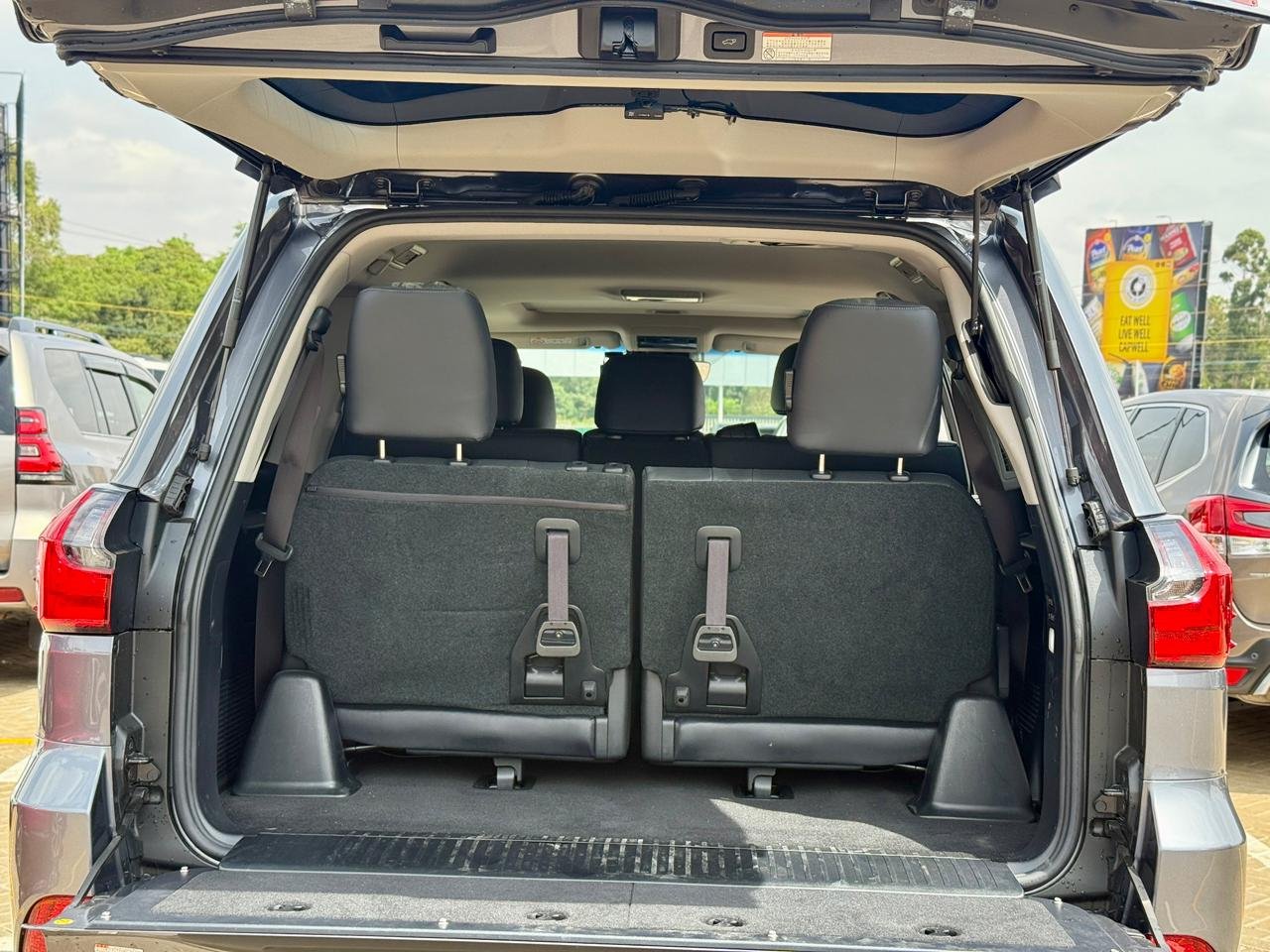 LEXUS LX570 thumbnail 15