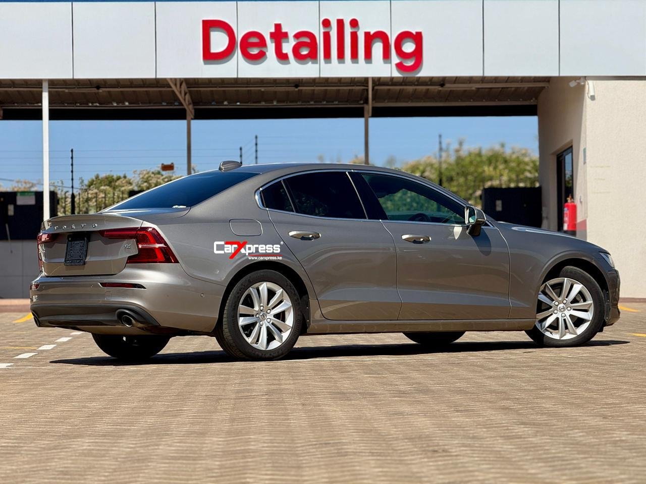 VOLVO S60 T4 thumbnail 6