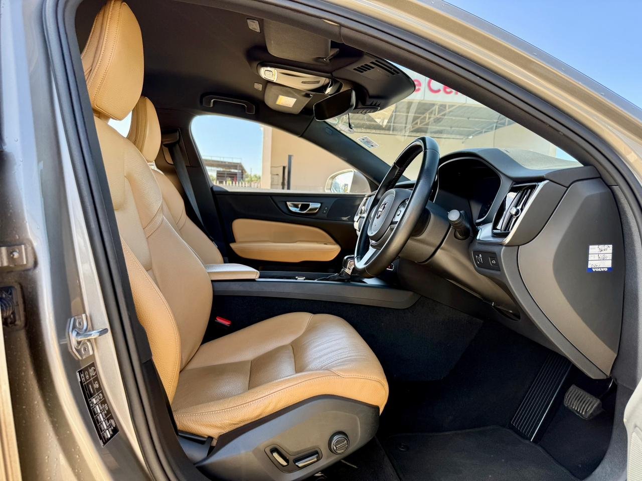 VOLVO S60 T4 thumbnail 8