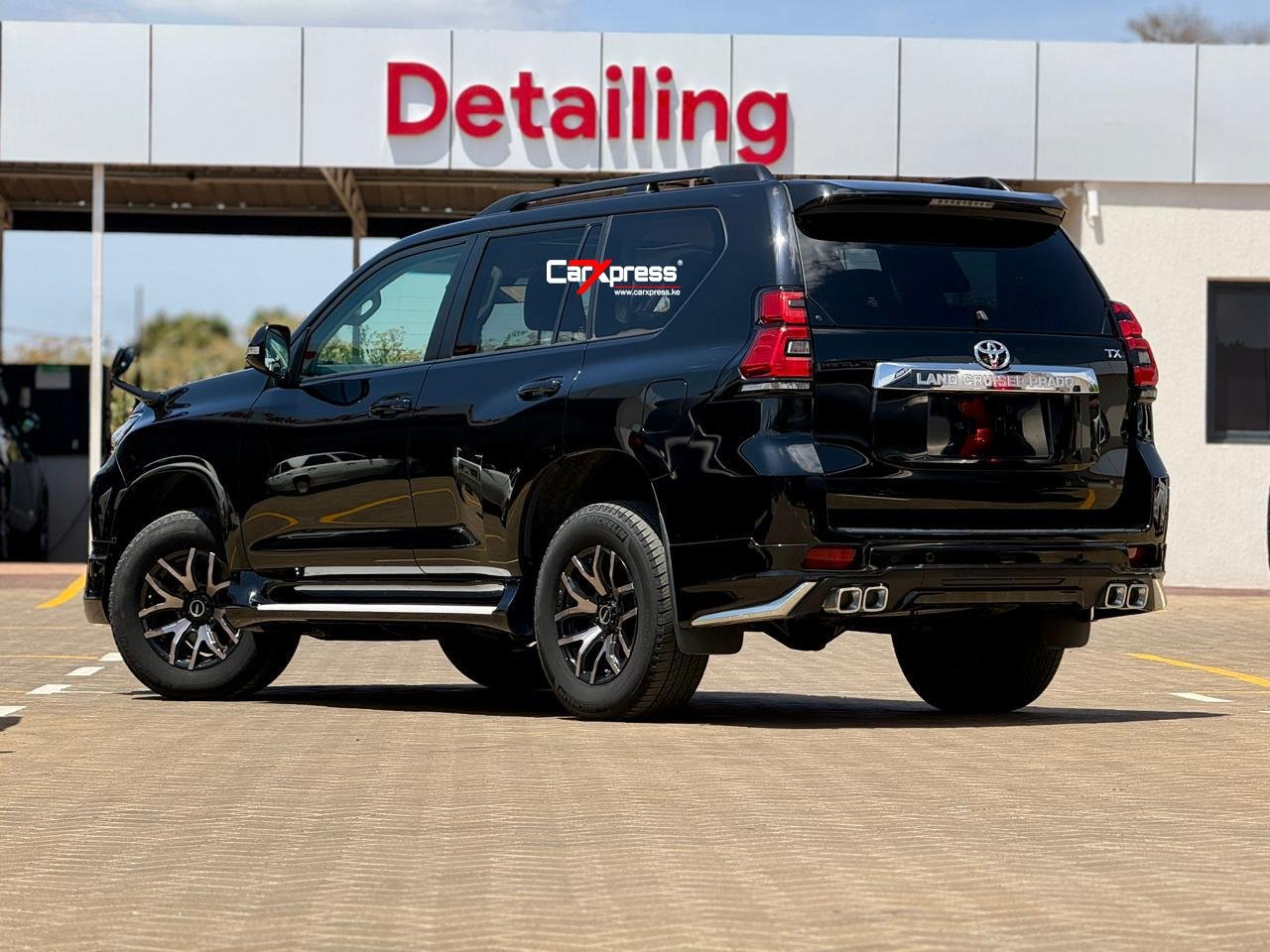TOYOTA LAND CRUISER PRADO TX thumbnail 2