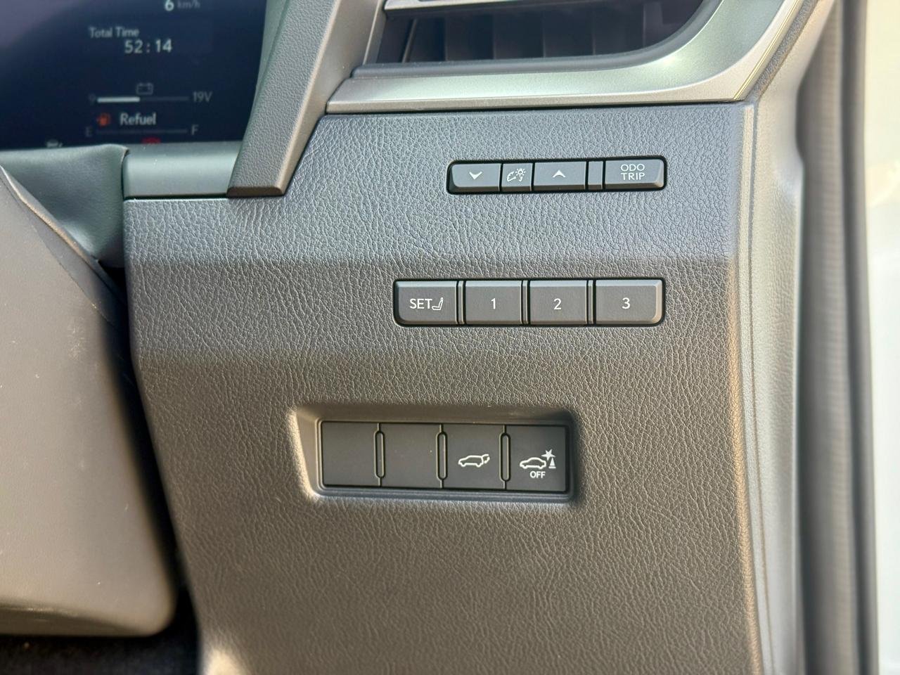 LEXUS GX550 thumbnail 13