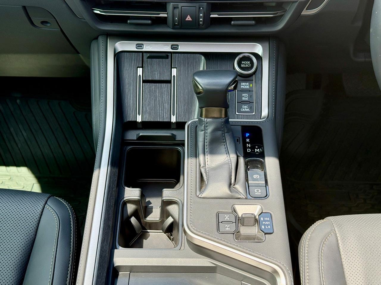 LEXUS GX550 thumbnail 11