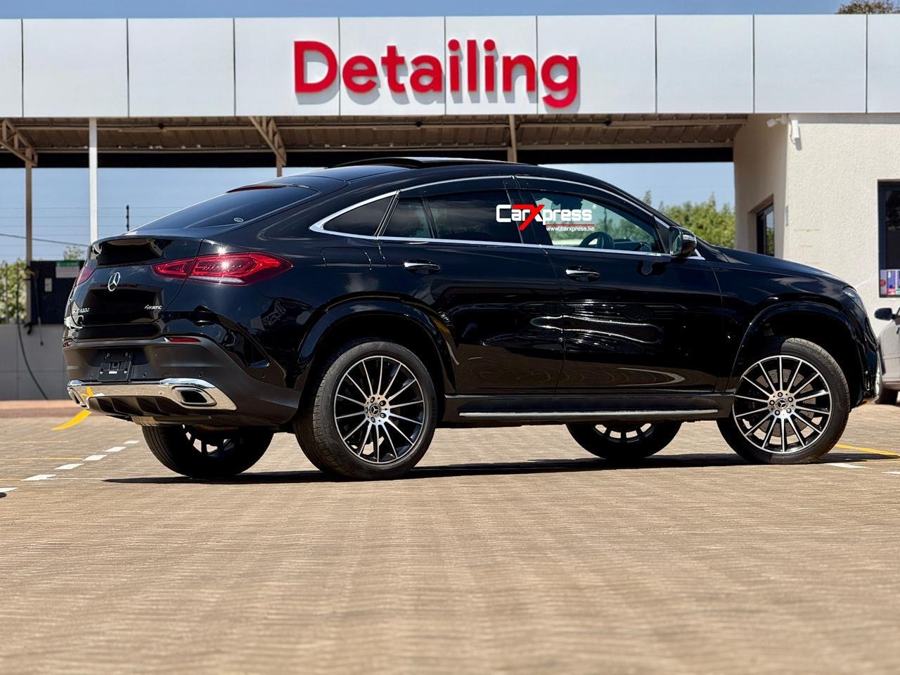 MERCEDES BENZ GLE 400d COUPE SPORTS 4MATIC thumbnail 6